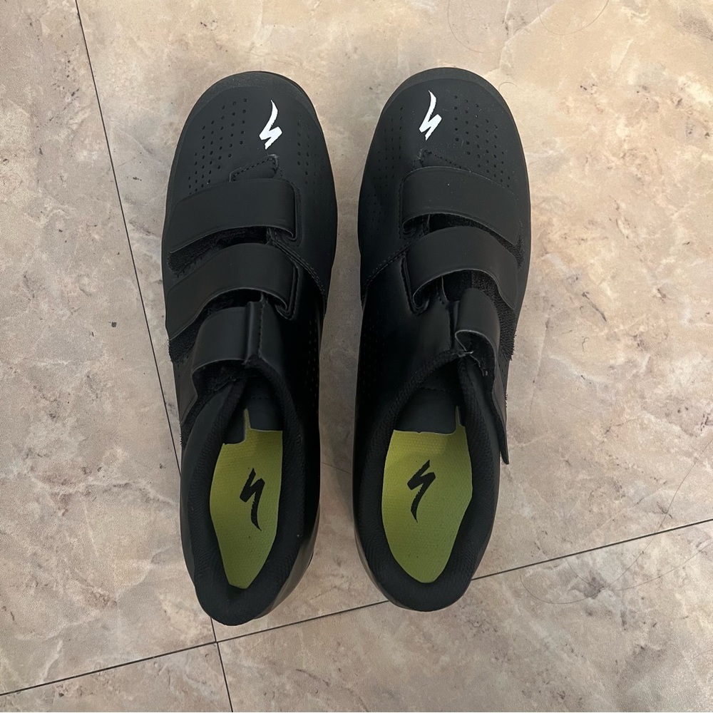Specialized Black Women’s Athletic Cycling Shoes SPD Cleats